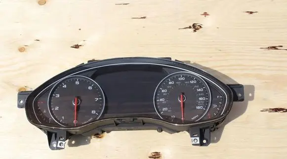 Audi A6 S6 C7 4G Speedometer (instrument cluster) 4G8920984K