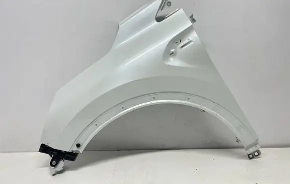 Renault Captur II Fender 620429573R