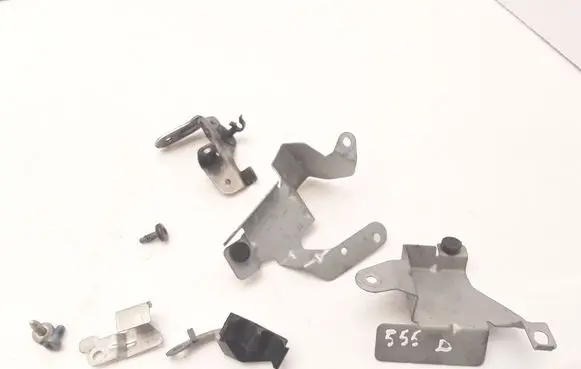 Porsche Macan (95B) Engine mounting bracket 94610702976 95B971920A 95B971921A