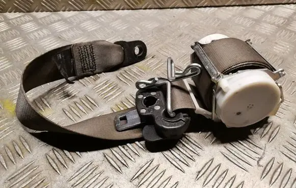 Jaguar XF X250 Front seatbelt 34079874