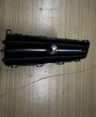 Volvo S60 Dash center air vent grill 31477274