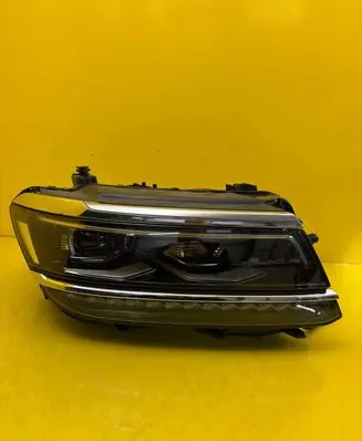 Volkswagen Tiguan Headlight/headlamp 5NN941082