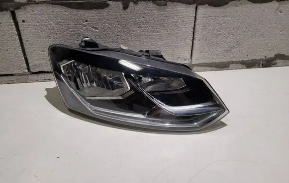 Volkswagen Polo V 6R Headlight/headlamp 6C1941006B