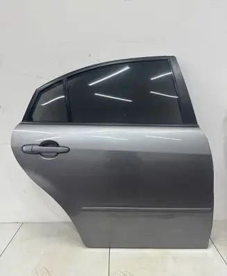 Mazda 6 Rear door