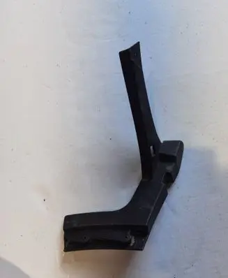 Audi A7 S7 4G Front bumper mounting bracket 4G8807084