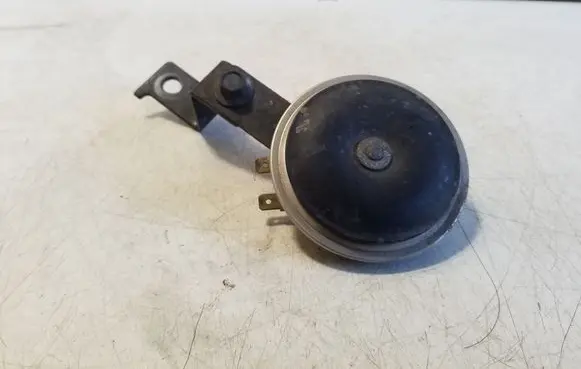 Nissan Navara D23 Horn signal