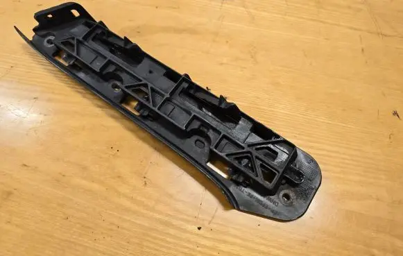 Volkswagen Caddy Front bumper mounting bracket 1T0807935 1T0807049