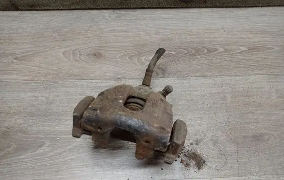 Volvo XC70 Rear brake caliper