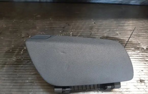 Opel Mokka Glove box AXB18966