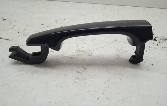 Volvo V50 Front door exterior handle 8679712