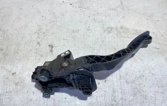 Mitsubishi Outlander Accelerator throttle pedal 1600A188 19007C 23721069235