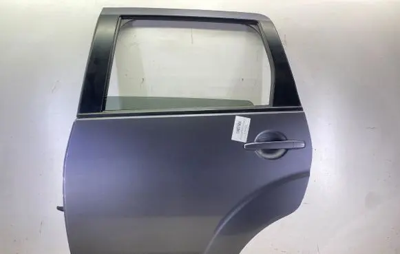 Mitsubishi Outlander Rear door