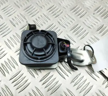 Audi A3 S3 8V Alarm system siren 5Q0951605A 8V2951285