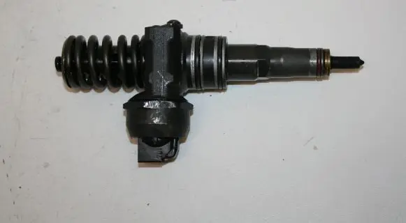 Ford Galaxy Fuel injector 038130073AK