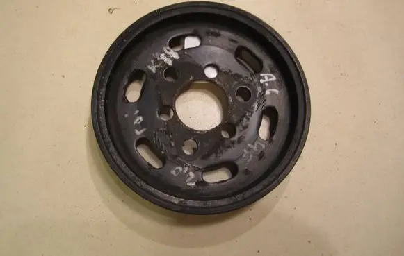Audi A6 S6 C6 4F Power steering pump 038145255B