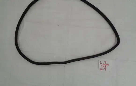 Ford Fiesta Rear door rubber seal (on body) 