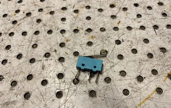 Microcar Due First Reversing light switch sensor 