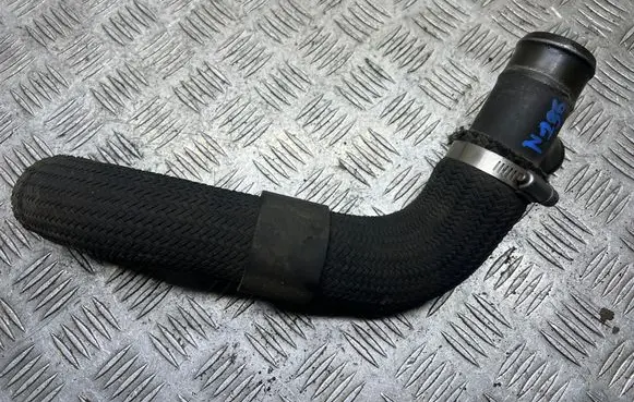 Mitsubishi Pajero Coolant pipe/hose 