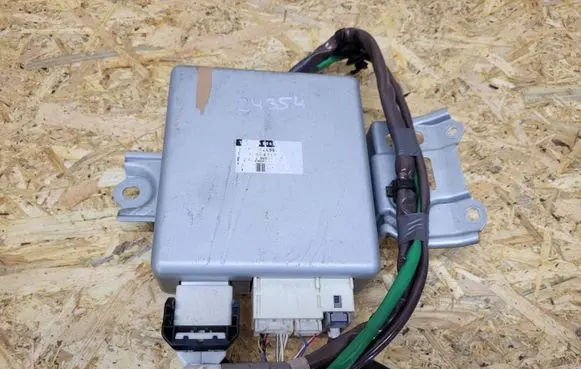 Toyota Prius+ (ZVW40) Power steering control unit/module 89650-47270