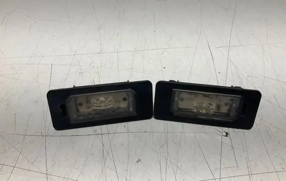 BMW 3 E92 E93 Number plate light 7193293