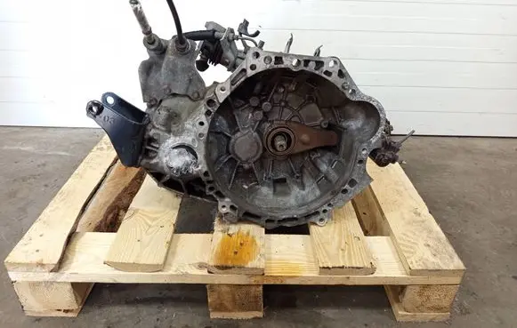Toyota Corolla E120 E130 Manual 5 speed gearbox COOLASKRZ