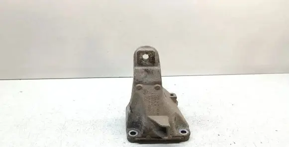 BMW X1 E84 Engine mounting bracket 6777064 22116777064