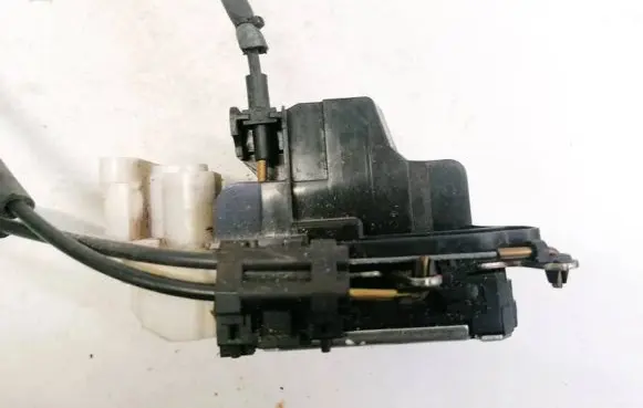 Fiat Doblo Front door lock