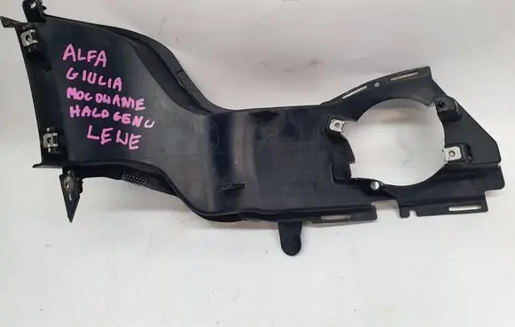 Alfa Romeo Giulia Fog light bracket 156124057