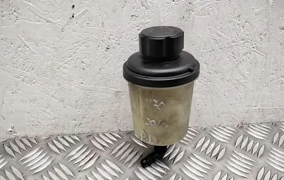 Volvo V70 Power steering fluid tank/reservoir 31302576