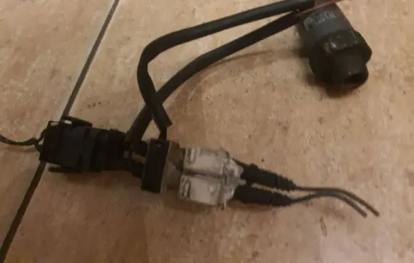BMW 7 E32 Air conditioning (A/C) pressure sensor 64531390070