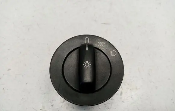 BMW 7 E38 Light switch 8352212 61318352212 61318363683