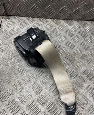 BMW 5 G30 G31 G38 Rear seatbelt S3743123604 17B127KA2065