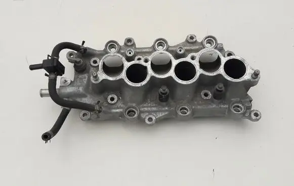 Toyota Camry Intake manifold 171010A010