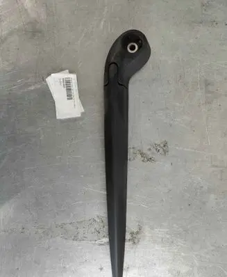 Volvo XC70 Rear wiper blade arm 30663893