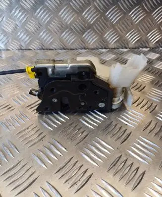 Front door lock