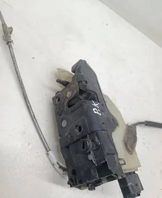 Citroen DS5 Front door lock