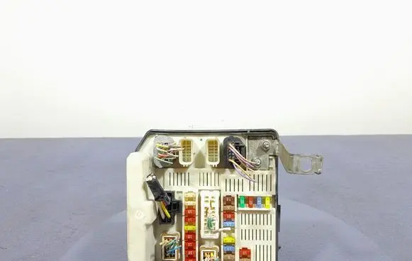 Renault Scenic II - Grand scenic II Fuse box set 8200455424
