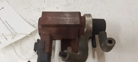 Citroen C5 Turbo solenoid valve 70096803 9652570180