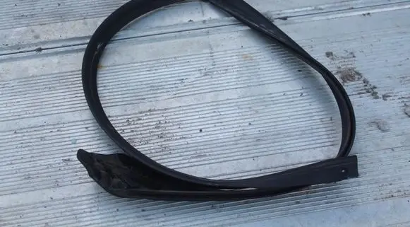 Lexus UX Front door rubber seal 23161410