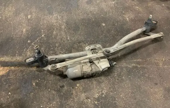Mazda 3 I Front wiper linkage 0390241731