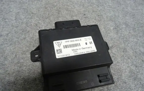 Volkswagen Touareg II Other control units/modules 7PP959663E