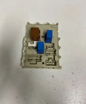 Nissan Almera N16 Fuse box set 243505M310 1117033
