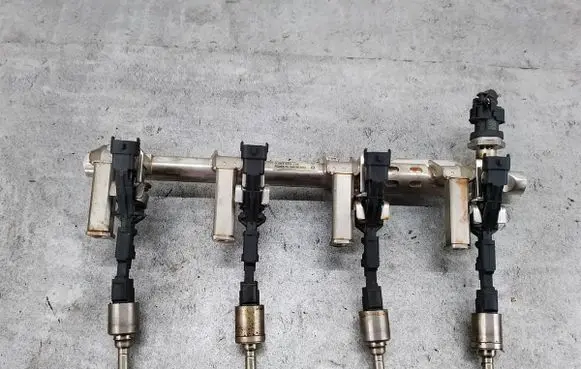 Fuel main line pipe