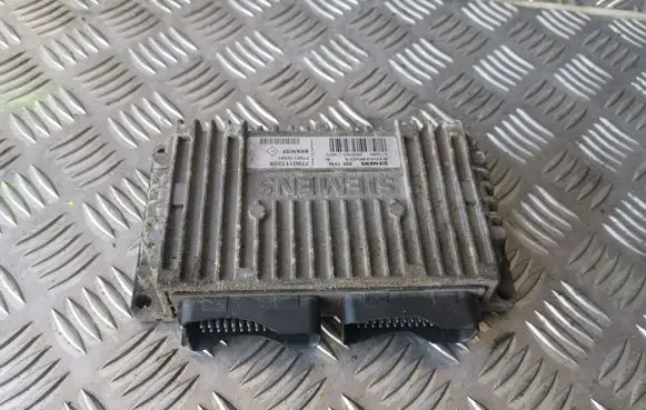 Renault Scenic I Gearbox control unit/module 7700111209 7700110261 S105280015A