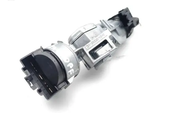 Land Rover Discovery Ignition lock 3M513F880AC