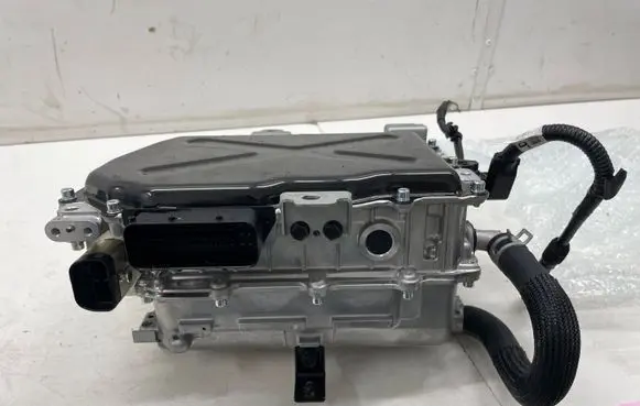 KIA Xceed Voltage converter inverter 366002B675