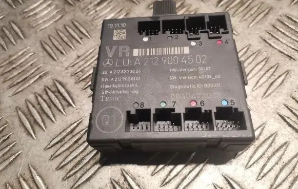 Mercedes-Benz E W212 Door control unit/module 2129004502