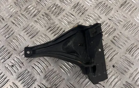Audi A8 S8 D4 4H Front bumper mounting bracket 4H0807140