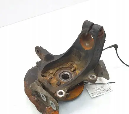 Mini One - Cooper Coupe R56 Front wheel hub spindle knuckle