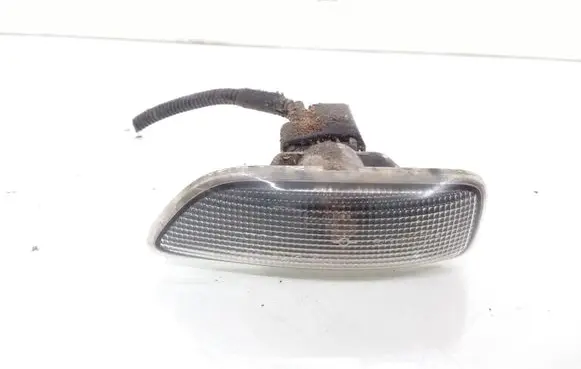 Volvo S80 Front fender indicator light 30722642